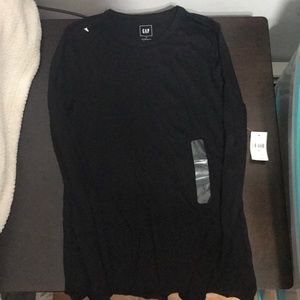NWT black gap long sleeve t shirt size Small